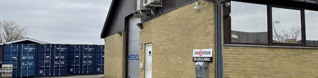 Facaden af One2move Biludlejning Taastrup