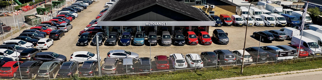 Facaden af One2move Biludlejning Køge